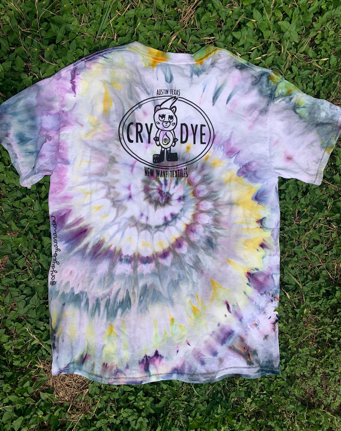 Large CRY DYE Bear Spiral Tie Dye